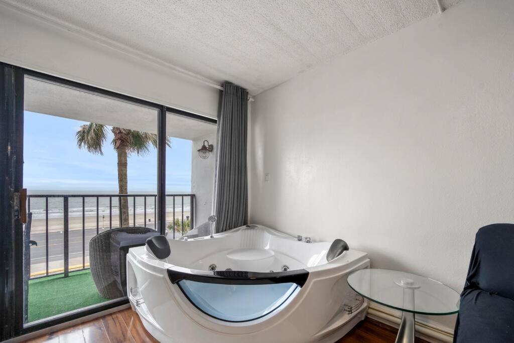 Bello Condominio Con Vista Al Mar, Jacuzzi Interno Galveston Luaran gambar