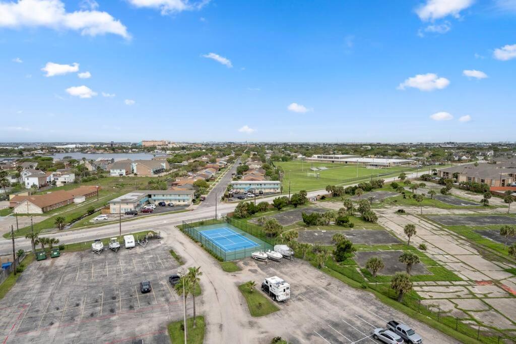 Bello Condominio Con Vista Al Mar, Jacuzzi Interno Galveston Luaran gambar